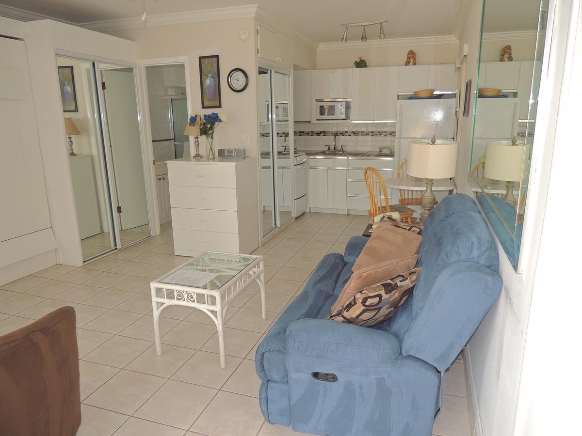 Aqua Mar Condos Pompano Beach Bagian luar foto