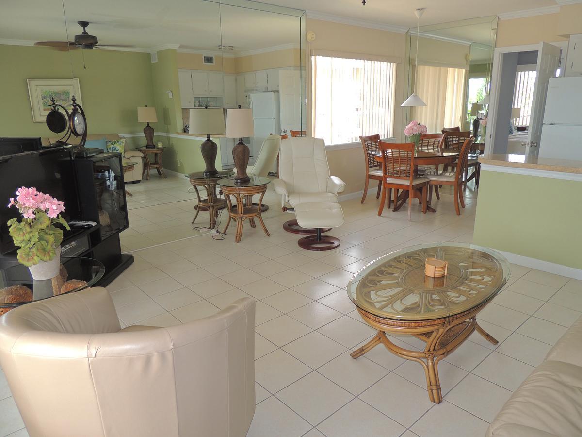 Aqua Mar Condos Pompano Beach Bagian luar foto