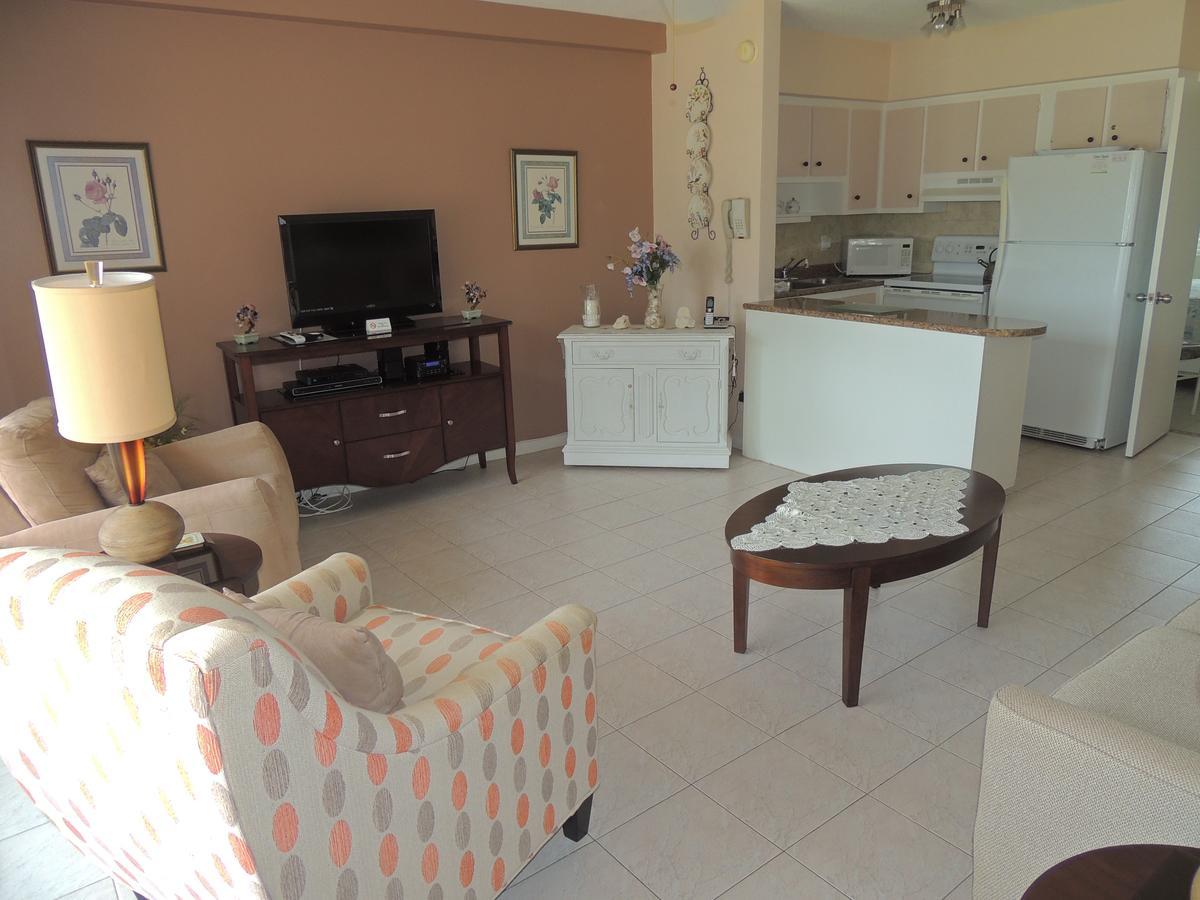 Aqua Mar Condos Pompano Beach Bagian luar foto