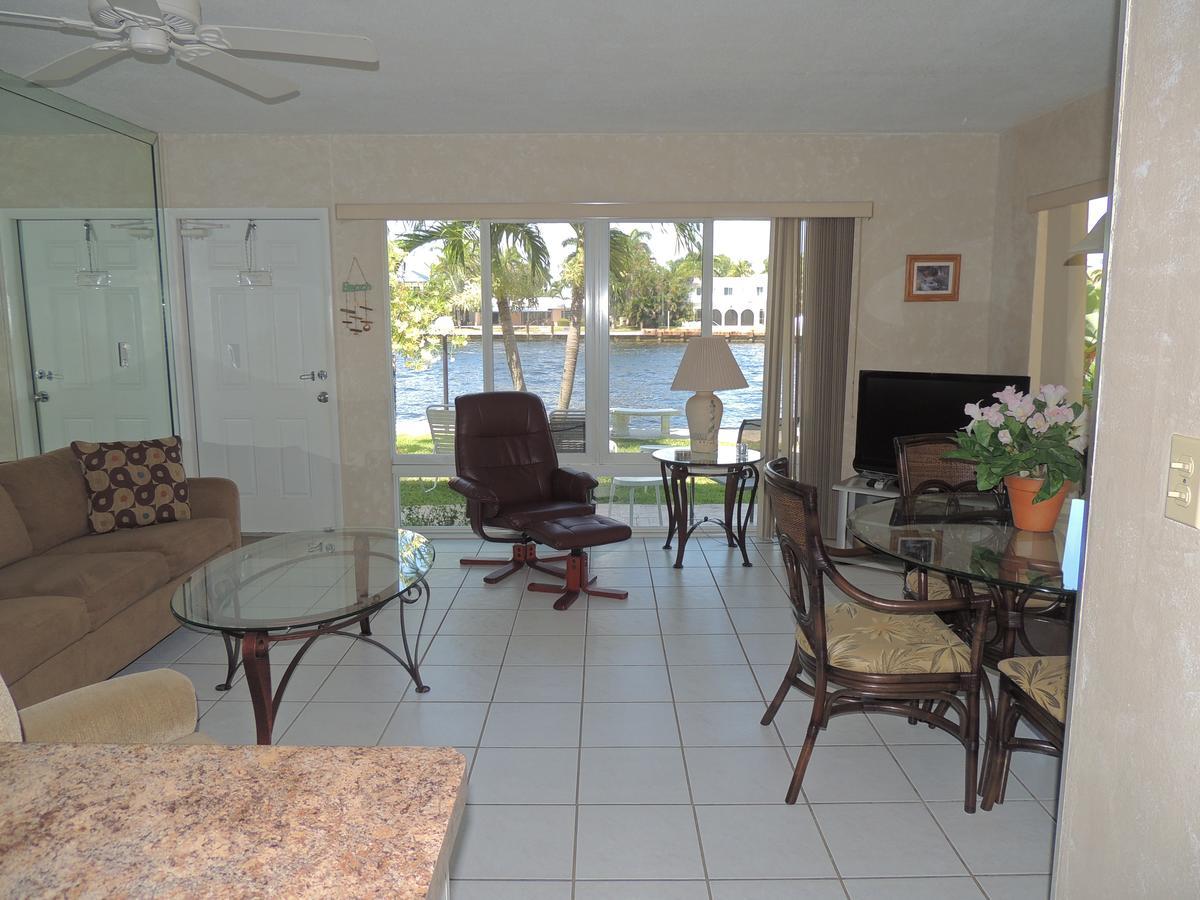 Aqua Mar Condos Pompano Beach Bagian luar foto