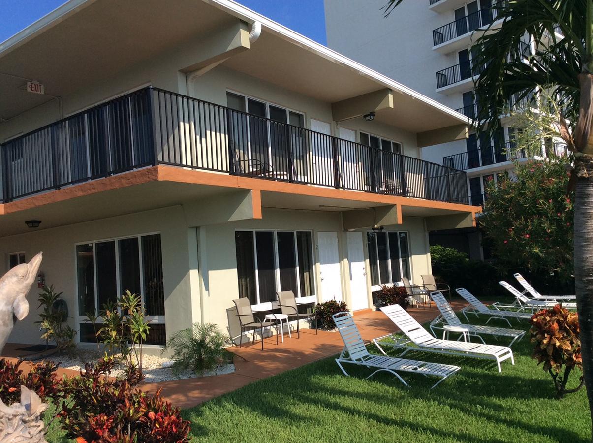 Aqua Mar Condos Pompano Beach Bagian luar foto