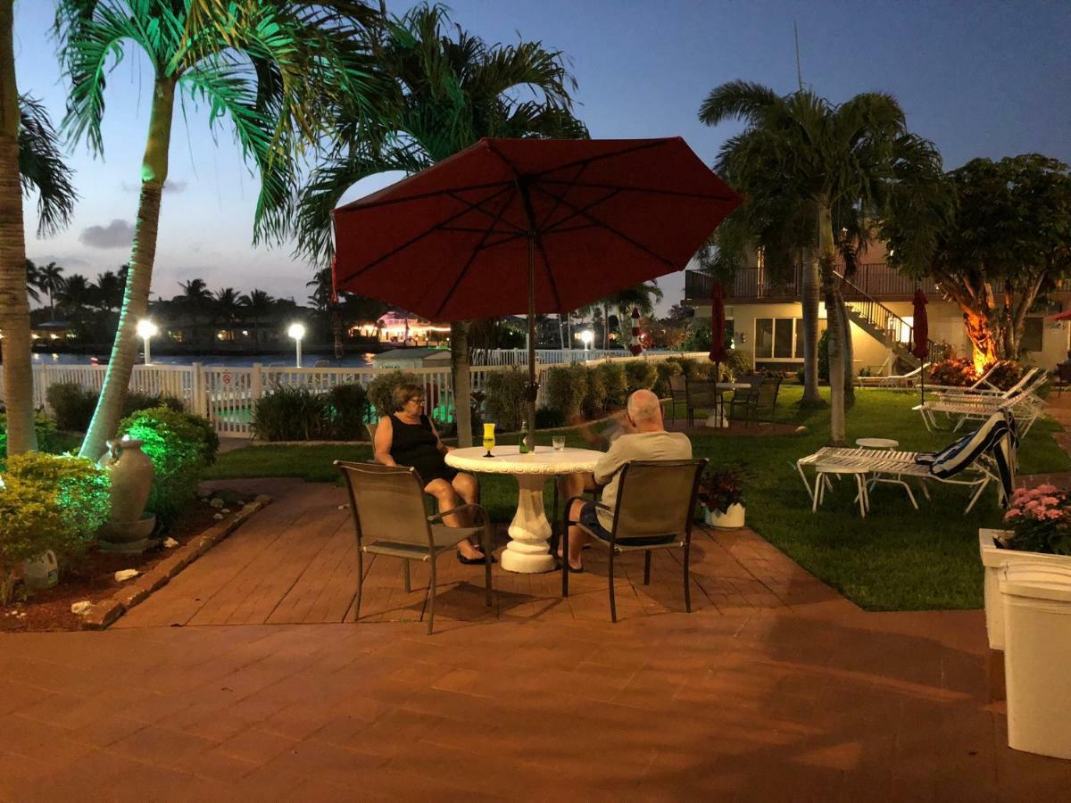 Aqua Mar Condos Pompano Beach Bagian luar foto